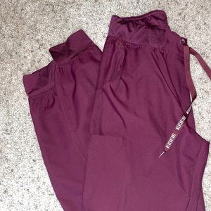 Small maroon med couture jogger scrub pants